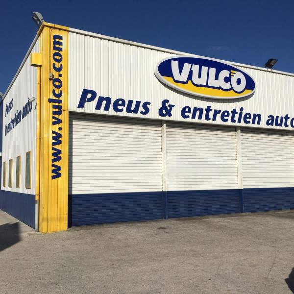 Garage automobile VULCO pour réparation, entretien et pneumatique à La Farlède